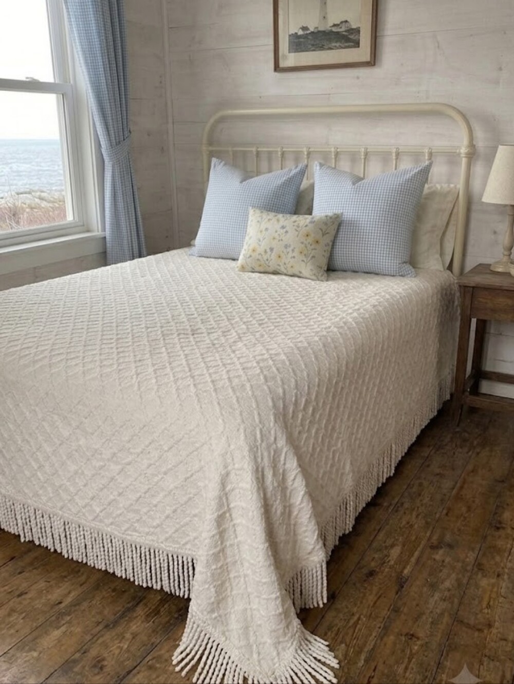 Vintage Chenille Tufted Bedspread Fringe Cottagecore Pale Yellow White Full Size